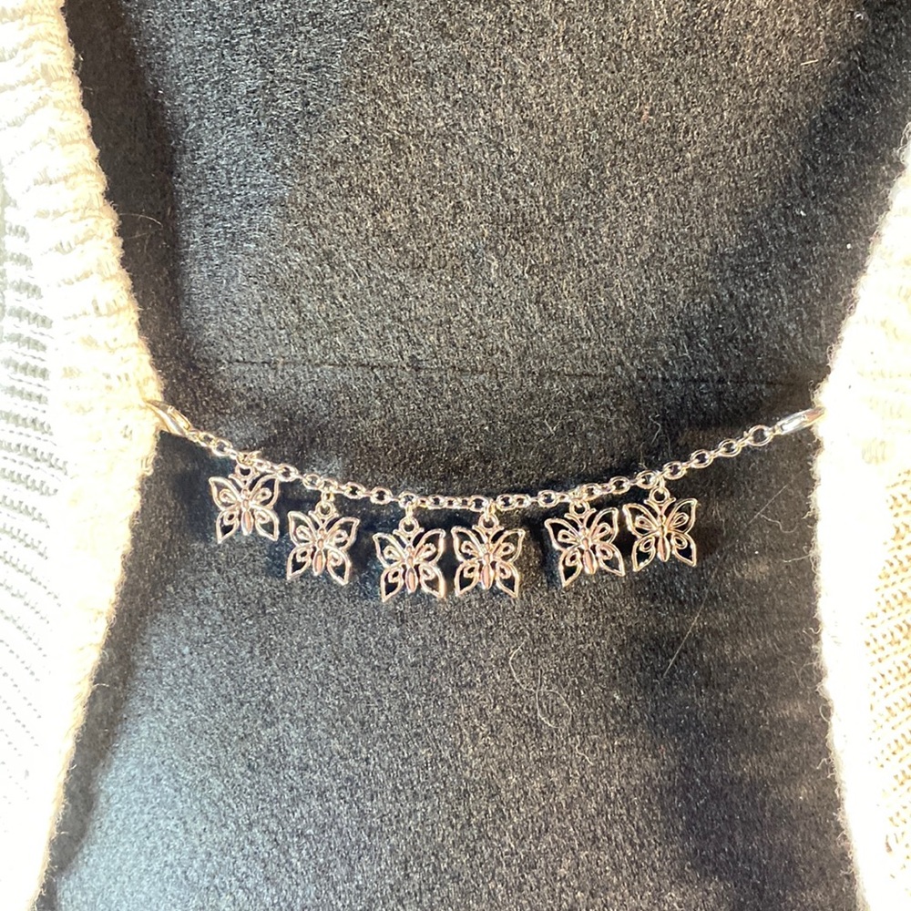 Cardigan pin